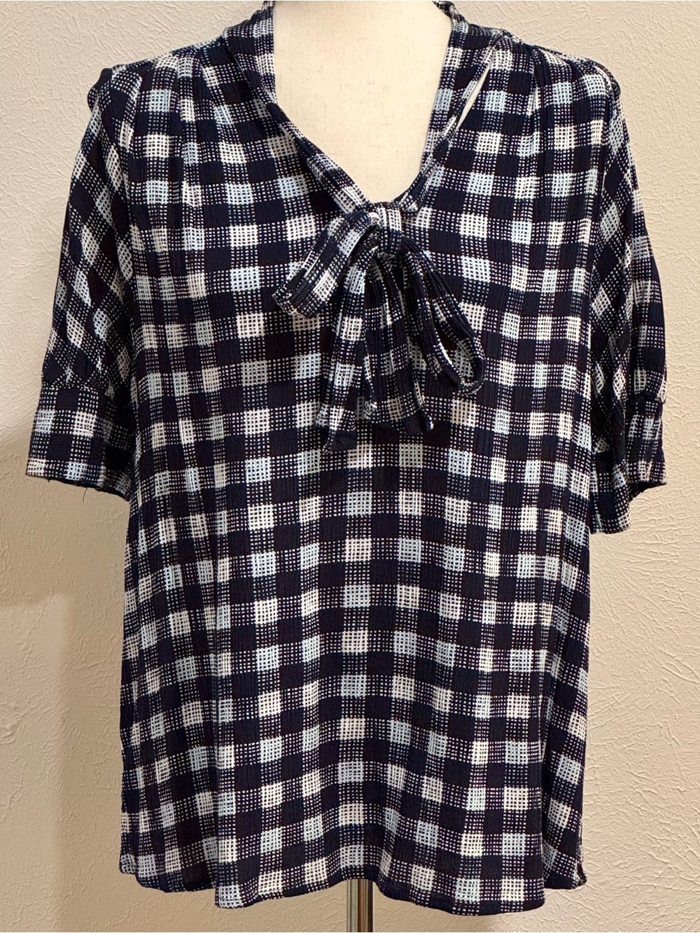 Lane Bryant Black and White Gingham Tie-Neck short Sleeve Top 14